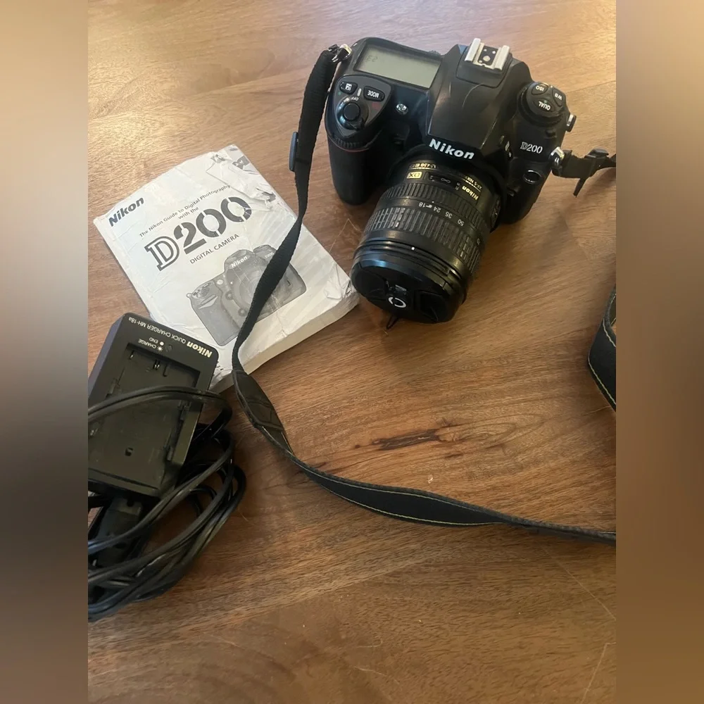 Nikon D200 in wonderful condition, all features still fully operational!
